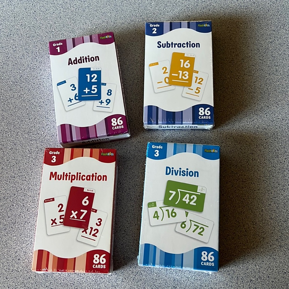 Math flash cards set of 4
